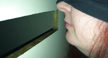 গোপনিক হট সেক্সি বিএফ একটি বদমেজাজী বেশ্যাকে চুদছে।