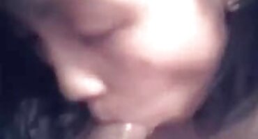 নাদিয়া শৈলী একটি লোক বাংলাদেশী হট সেক্স ভিডিও এর বড় মোরগ উপর তার পায়ু রাখে এবং উচ্চ পায়