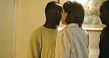 এশিয়ান মেয়ে পালা করে ভগ fucked এবং হট হট সেক্স ভিডিও সেখানে বাঁড়া লাগে