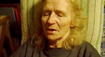 স্বর্ণকেশী হট সেক্সি বিএফ মেয়ে ছোট শর্টস রেখাচিত্রমালা এবং নিজেকে fucks