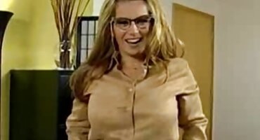 সিয়েরা স্যান্ডার্স একটি জক দ্বারা বাংলা সেক্স হট ভিডিও পাছা মধ্যে fucked পায়