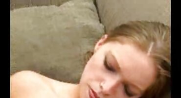 মেয়েরা উত্তেজিত হয়ে একে অপরের বিরুদ্ধে তাদের গুদ ঘষতে দেশী হট সেক্স ভিডিও শুরু করে।