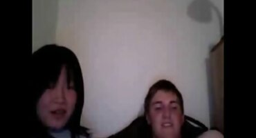 ডাক্তার মহিলার কাছ থেকে পায়ূর প্লাগ বের করে রোগীর পাছায় শেষ দেশী হট সেক্স ভিডিও করলেন।