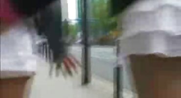 বুট পরে পরিপক্ক উপপত্নী বিছানায় সানি লিওনের হট সেক্স ভিডিও শুয়ে হস্তমৈথুন করতে লাগলেন।