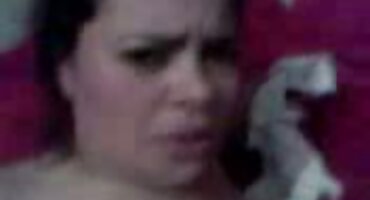 পেশী সুন্দরভাবে হট বাংলা সেক্স ভিডিও একটি তরুণ রাশিয়ান দুশ্চরিত্রা সব গর্তে fucked