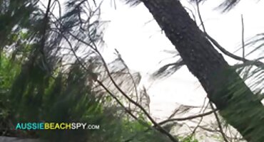 একটি নগ্ন গাধা সঙ্গে একটি হট বাংলা সেক্স ভিডিও মেয়ে জিনিস ইস্ত্রি করার সময় স্টকিংস ভঙ্গি