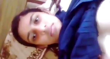 প্রায় হট ভিডিও সেক্স সত্তর বছর বয়সী একজন ট্যানড মহিলা একজন যুবকের সাথে যৌনসঙ্গম করছে