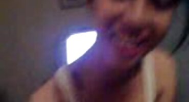 স্বর্ণকেশী চর্বি একটি লোক সঙ্গে fucks এবং tits বন্ধ দেশী হট সেক্স ভিডিও jerks