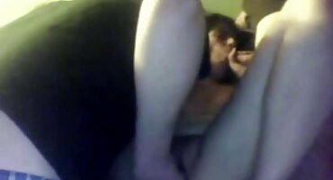 Dii Reeda তেলে তার রোল দিয়ে হট সেক্স বিএফ ভিডিও কাঁপছে এবং নাইজারের একজন সদস্যের উপর ঝাঁপিয়ে পড়েছে।