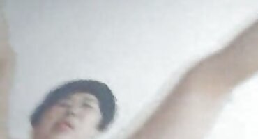 ট্যানড বিউটি জিল ক্যাসিডি হট সেক্স বিএফ ভিডিও একটি গ্রীষ্মমন্ডলীয় পার্কে একজন লোকের সাথে সঙ্গম করছে।