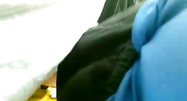 তিন ছেলে একটি স্পোর্টস ক্লাবে একটি জাপানি হট ভিডিও সেক্স ভিডিও মেয়ের সাথে মজা করছে।