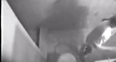 একটি বড় বক্ষ এইচডি হট সেক্স ভিডিও সঙ্গে উপপত্নী গাধা মধ্যে ট্যাটু সঙ্গে একটি লোক fucked