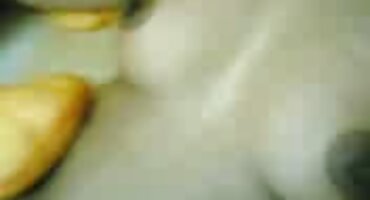 মেয়েরা বিলিয়ার্ডের উপর বল রোল হট সেক্স ভিডিও করে এবং তারপরে রাশিয়ান pussies ফ্রেম