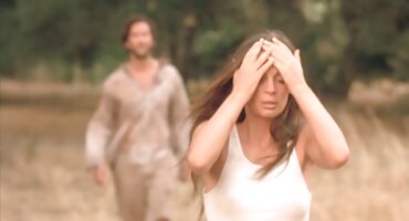 অ্যাঞ্জেলিকা তাকে হট সেক্স ভিডিও ডাউনলোড চোদার জন্য জানালার ছিদ্র থেকে লোকটিকে ডেকেছিল।