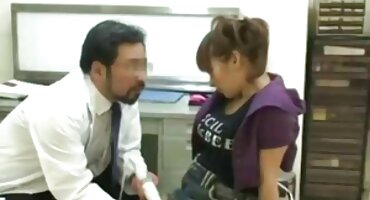 উচ্ছৃঙ্খল বাংলা হট সেক্স ভিডিও ব্যাস্টি ল্যাটিনা একটি ডিলডো কুড়ান এবং তার ভগ fucked